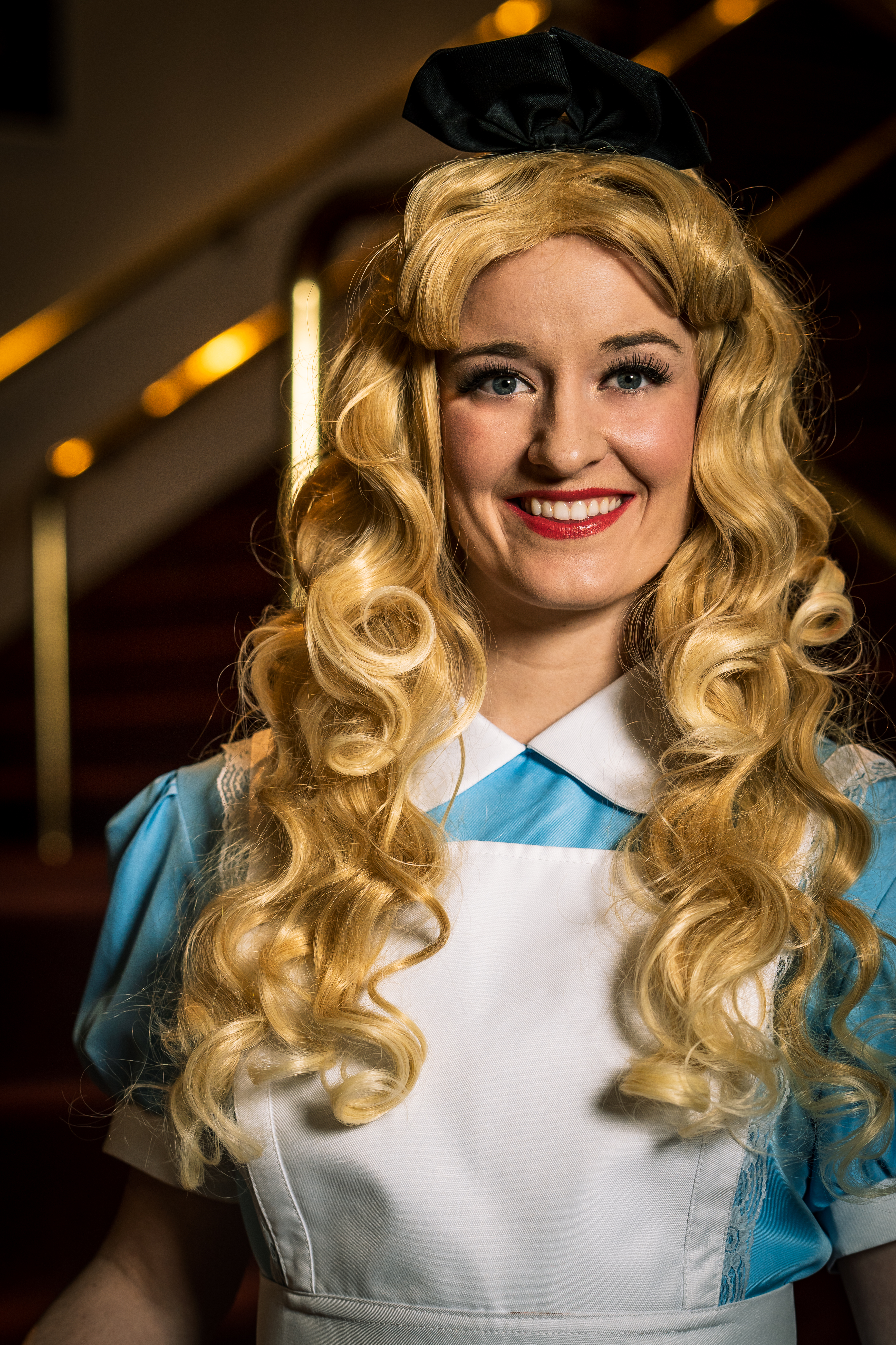 Alice performing at a children's event – photo 2