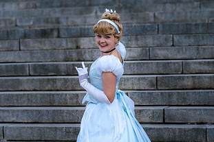 Cinderella performing at a children's event – photo 4