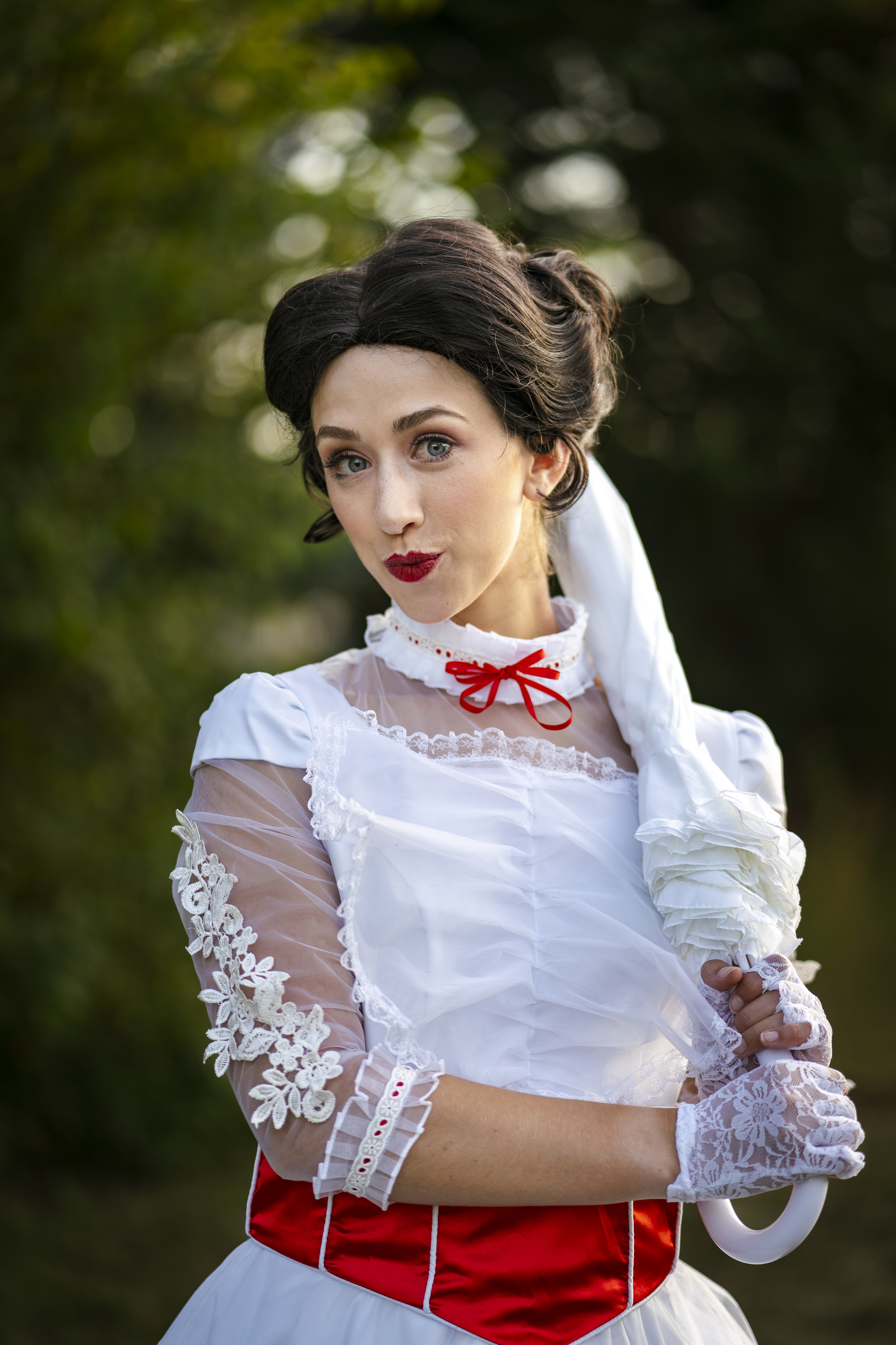 Jolly Nanny performing at a children's event – photo 2