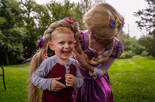 Rapunzel performing at a children's event – photo 5