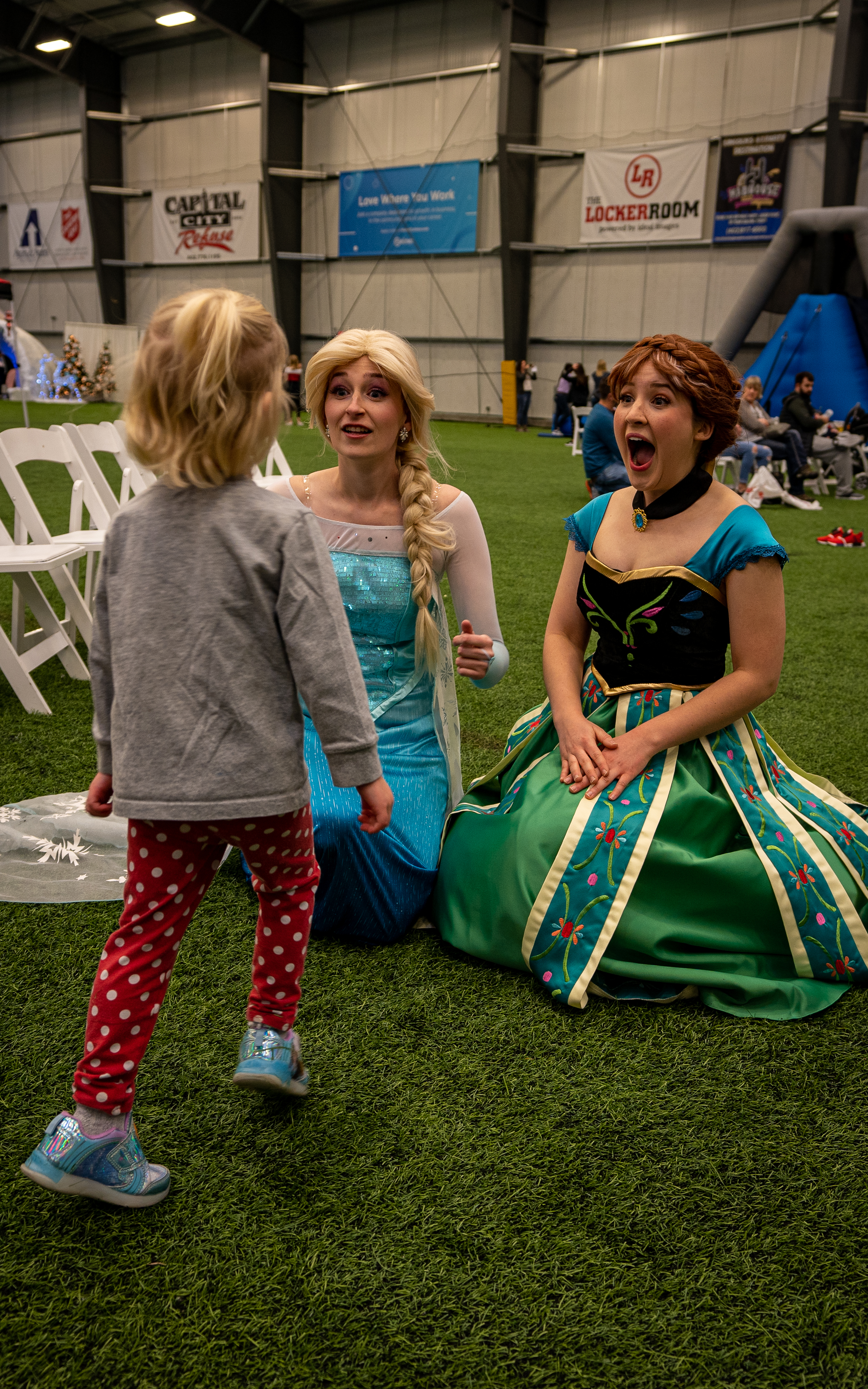 Snow Queen performing at a children's event – photo 4